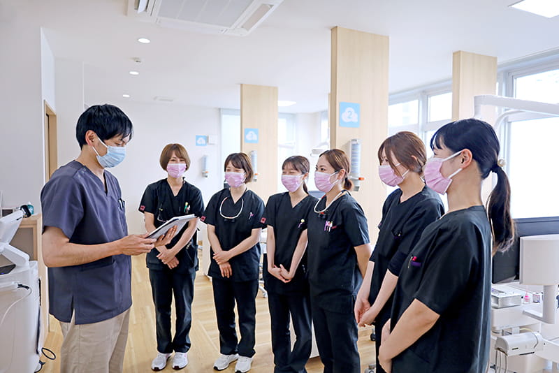 8:00　診療準備・朝礼